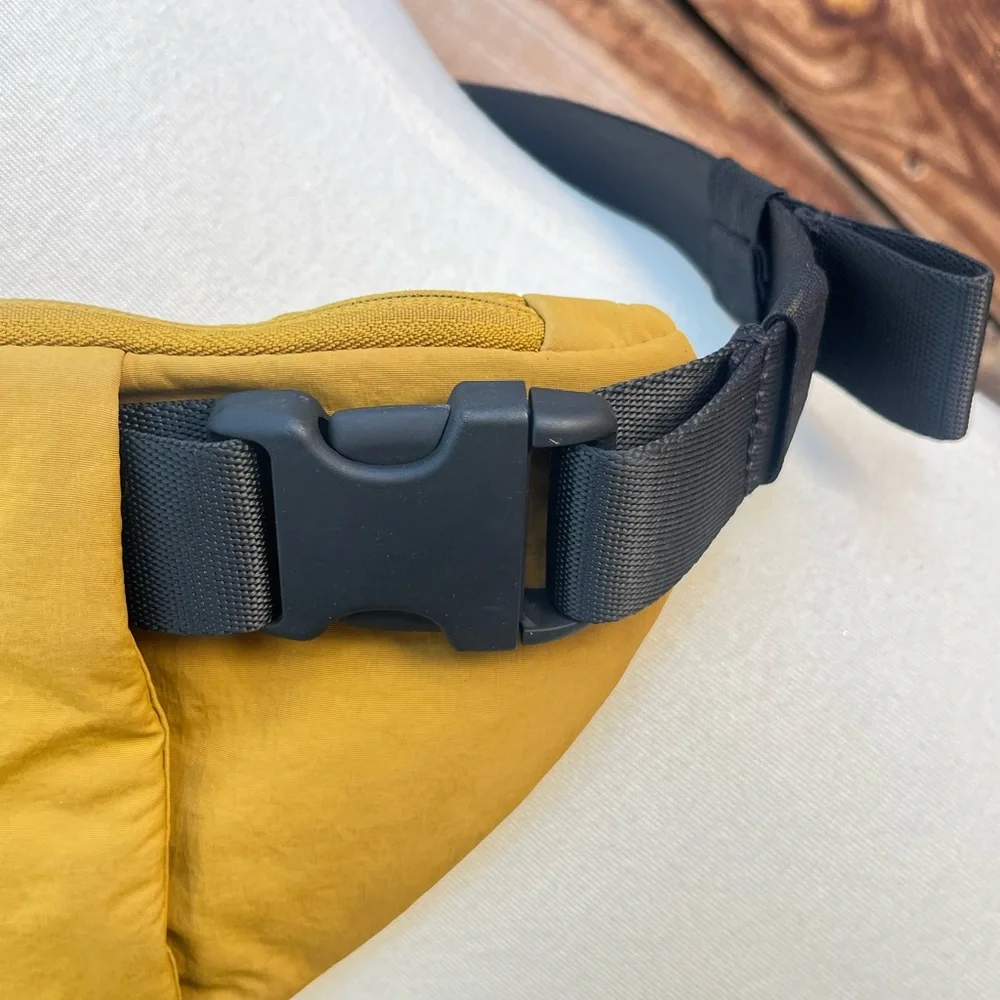 Everyday Mustard Crossbody Sling Bag